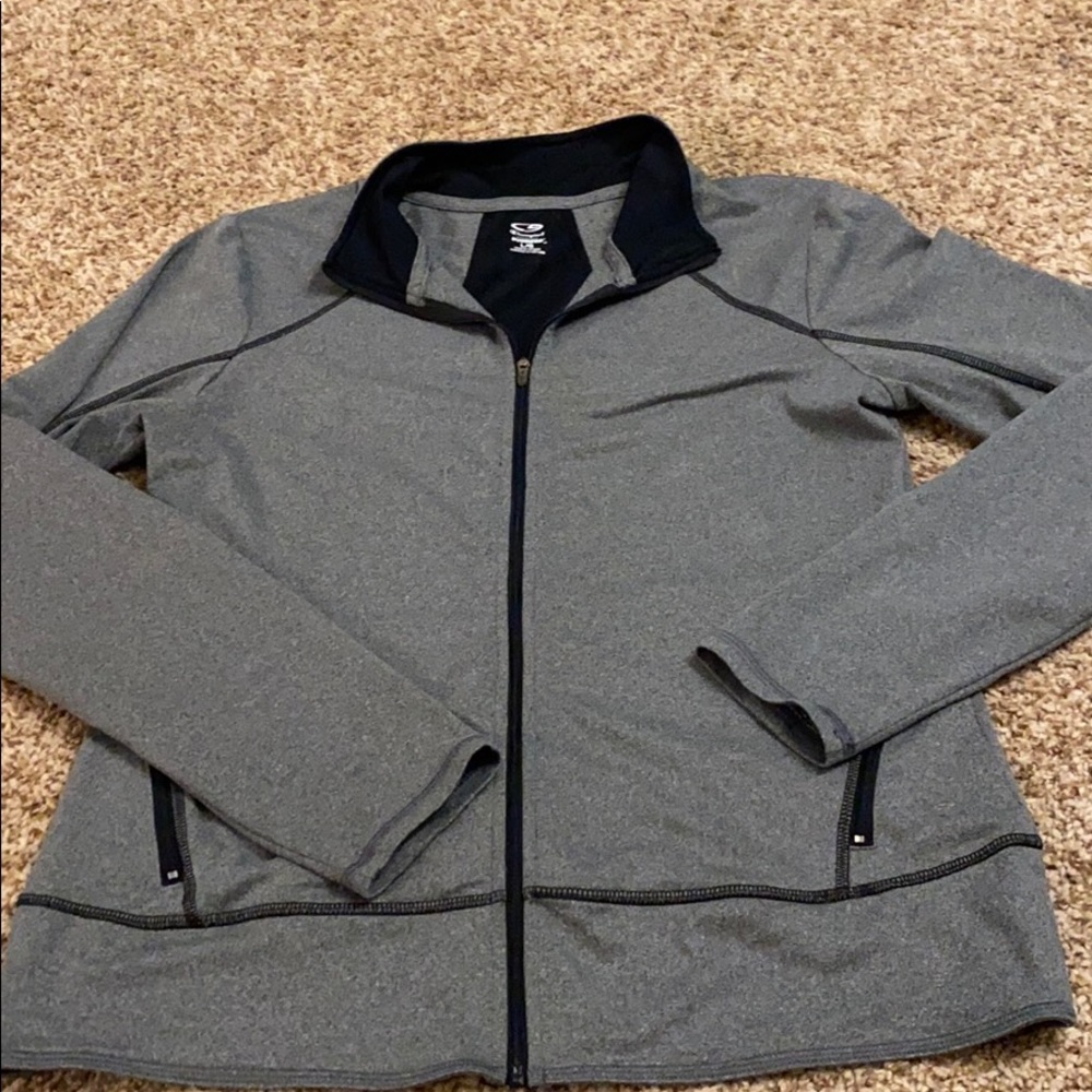 Jacket - Picture 3 of 4